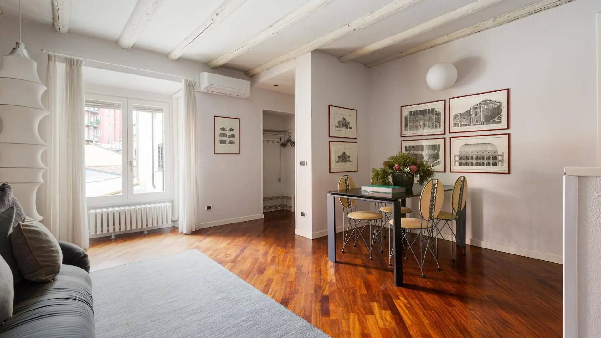 Brera Apartments In Porta Venezia Milan