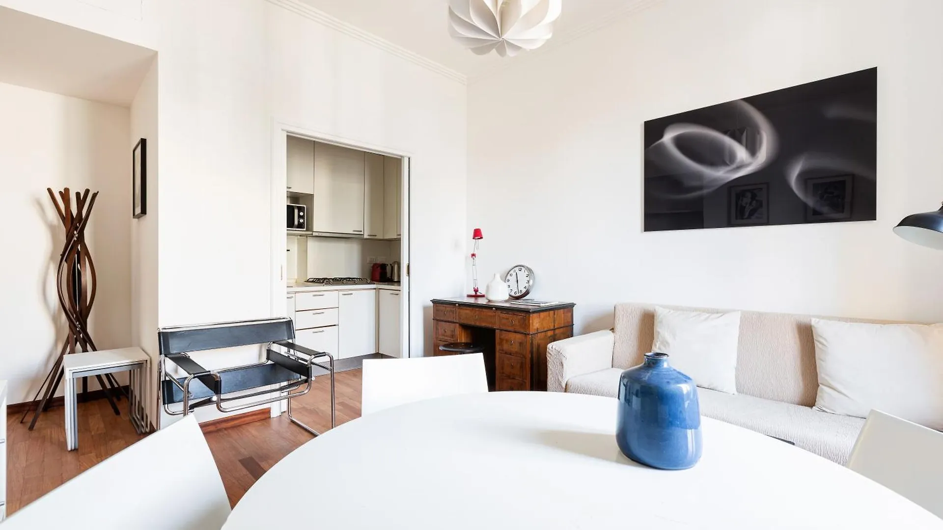 Brera Apartments In Porta Venezia Milan